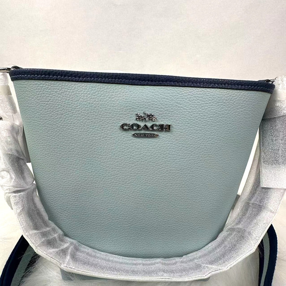 COACH City Bucket Bag Shoulder/Crossbody In Colorblock In Leather Blue CBA54 NWT - Picture 2 of 9